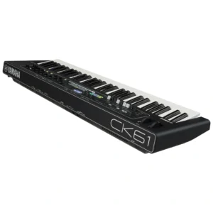 Yamaha CK61 Synthesizer with inbuilt Speakers and 61 keys